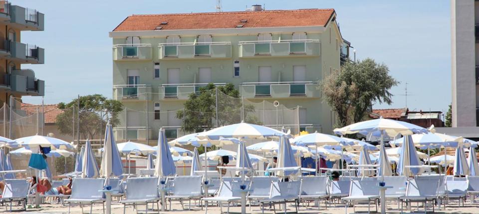 Hotel Rosati ريميني المظهر الخارجي الصورة