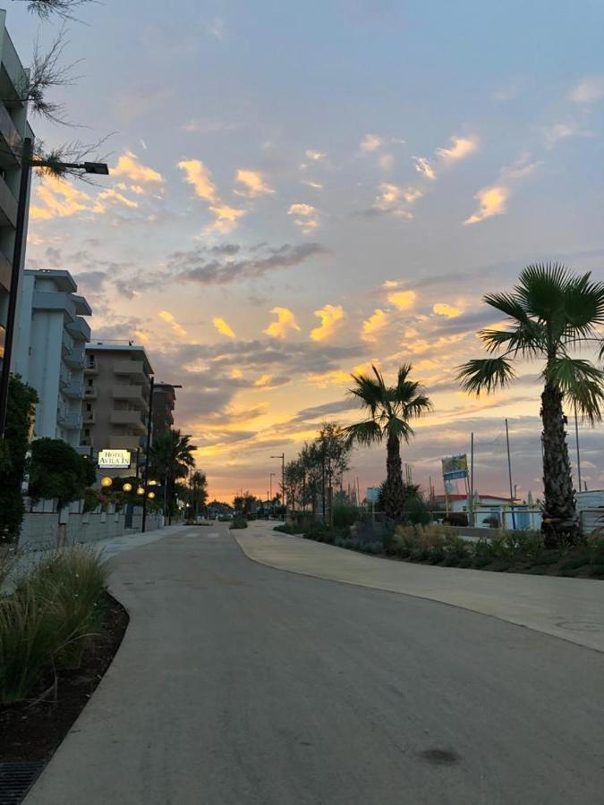 Hotel Rosati ريميني المظهر الخارجي الصورة