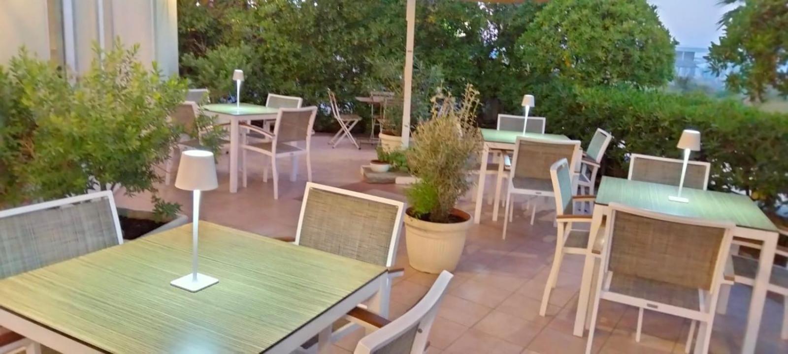 Hotel Rosati ريميني المظهر الخارجي الصورة
