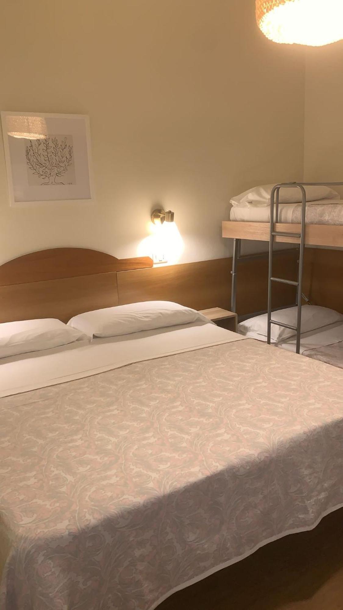 Hotel Rosati ريميني المظهر الخارجي الصورة