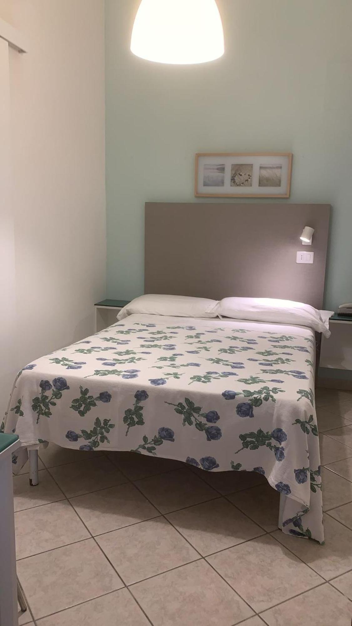 Hotel Rosati ريميني المظهر الخارجي الصورة